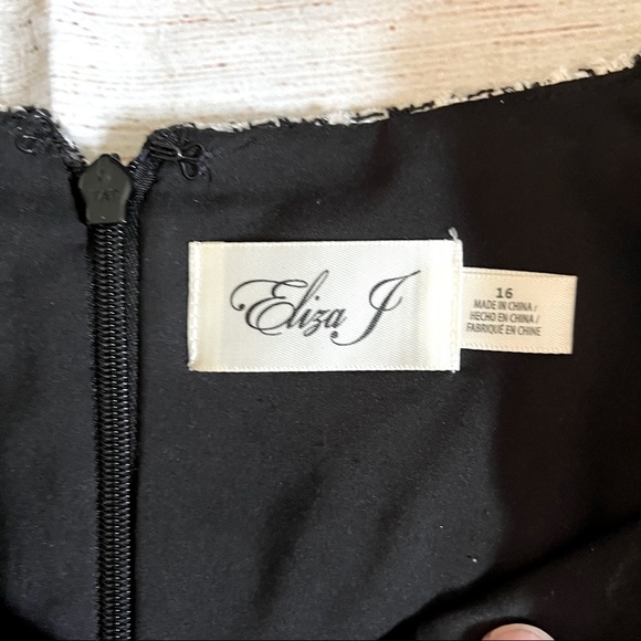 Black & a white Tweed ELIZA J cap sleeve dress (Nordstrom) - Picture 4 of 5